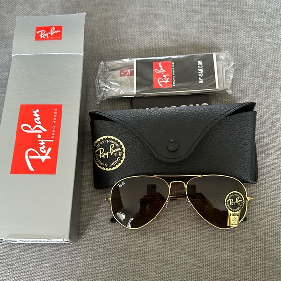 Ray-Ban Accessories - Ray Ban Aviator Classic